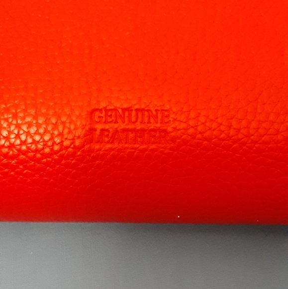 Leather red wallet with ID holder - Picture 9 of 9